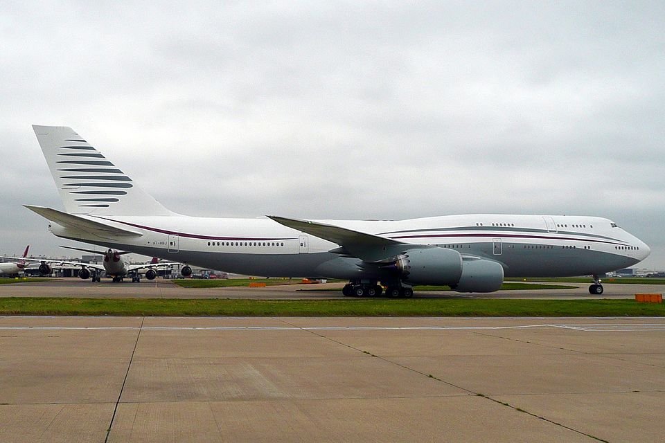 SUA acceptă super-avionul de lux făcut cadou de Qatar. După modificări, va deveni aeronava prezidențială Air Force One