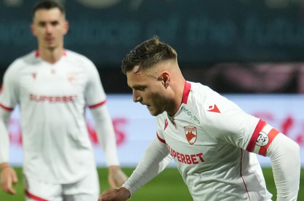 Dennis Politic, întrebat dacă se transferă la FCSB: Răspunsul ferm al fotbalistului