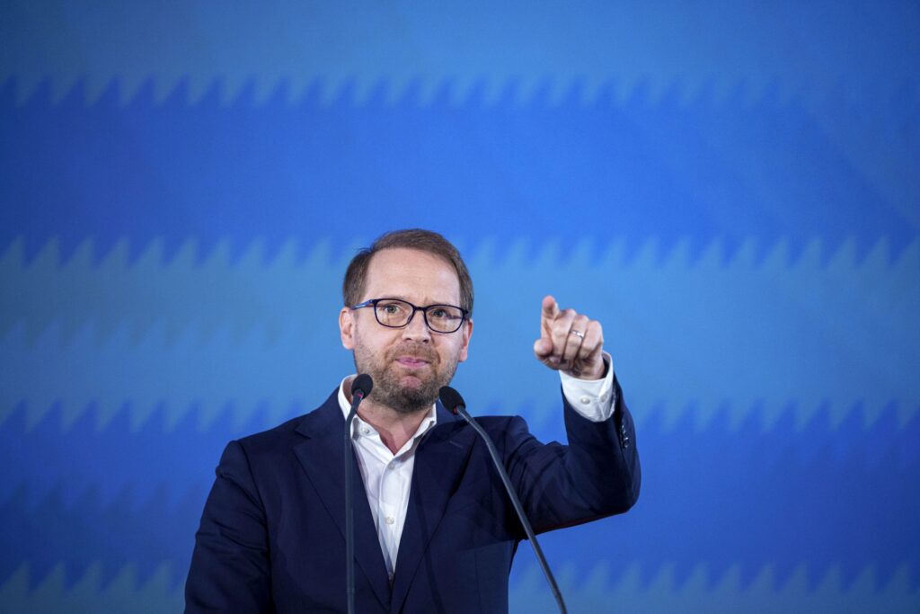 Dominic Fritz spune care sunt motivele blocajului din negocieri și este sigur că ”unii își doresc să nu intre USR la guvernare”