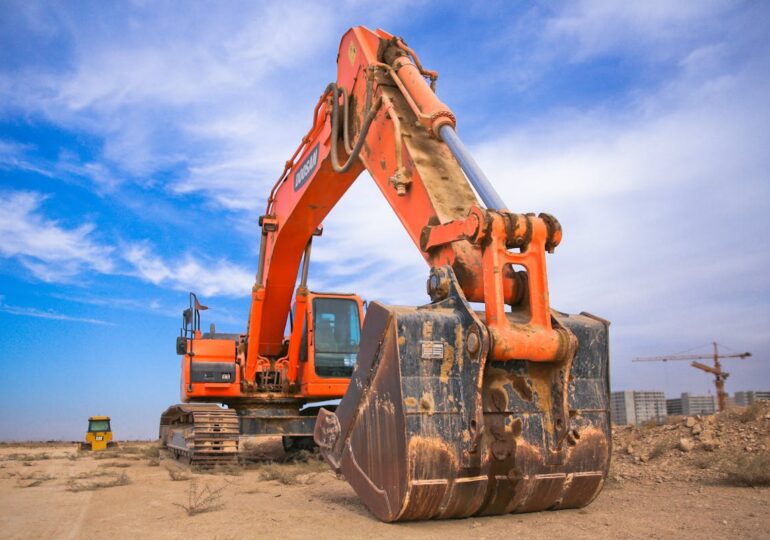 Echipamente compacte, performanță mare: soluții pentru șantiere moderne