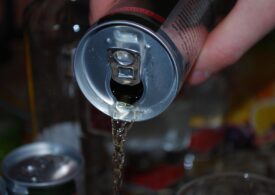 Un ingredient din băuturile energizante, asociat cu un risc crescut de cancer de sânge