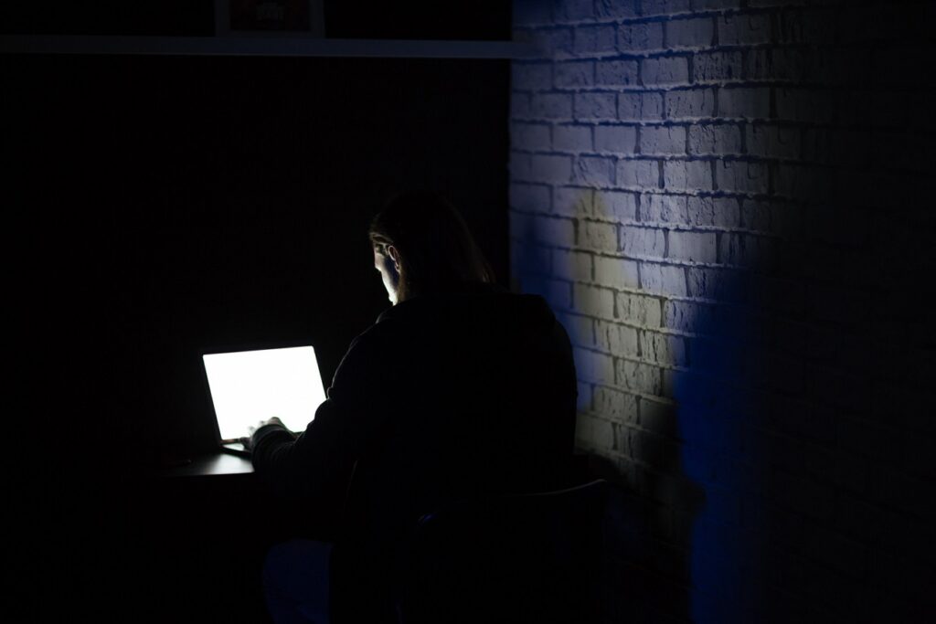 MAE acuză interferența Rusiei în timpul votului: Campanie de știri false pe Telegram și pe alte rețele pentru influențarea alegerilor