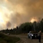Incendii devastatoare în Canada: Doi morți și flăcări scăpate de sub control (Video)