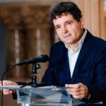 Nicușor Dan explică de ce a refuzat să jure pe Biblie când i-a cerut Lasconi