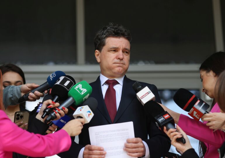 Nicușor Dan o acuză pe Elena Lasconi de "manipulare digitală" și depune plângere la DIICOT