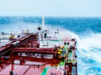 UE aprobă cel mai amplu pachet de sancțiuni de până acum împotriva Rusiei – lovituri pentru petrolul, bănci și flota fantomă