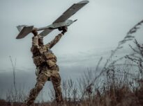 Ucraina are o dronă AI pe post de „navă-mamă”: Poate lovi adânc în Rusia și costă mult mai puțin decât o rachetă (Video)