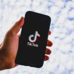 Trump amână din nou termenul limită pentru vânzarea TikTok