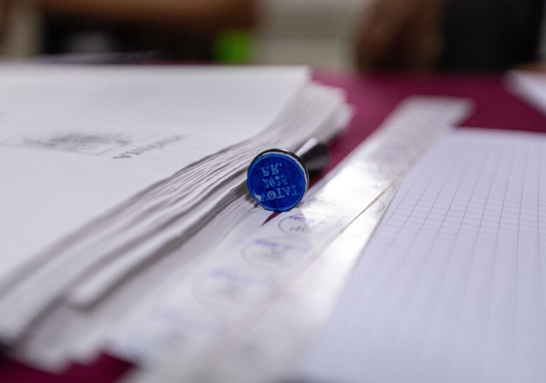 Avem rezultatele finale. Ce urmează - cererile de anulare se pot depune la CCR până pe 6 mai, apoi campanie pentru turul 2