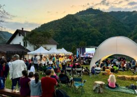 PRAF DE STELE - Festivalul de Munte revine cu ediția a V-a la Râu Sadului!
