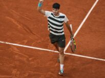 Carlos Alcaraz s-a retras de la Roland Garros