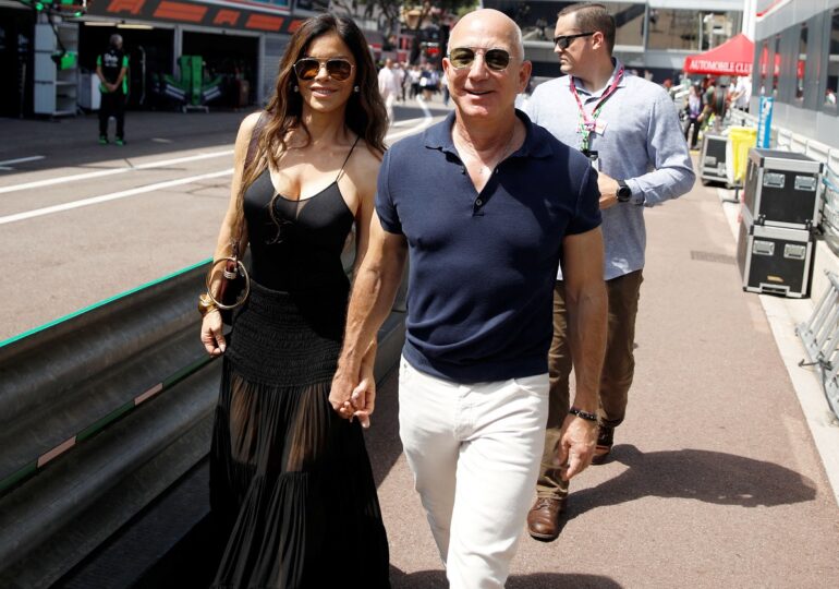 Activiștii pregătesc o surpriză pentru nunta lui Bezos care paralizează Veneția: "Un om închiriază un oraș pentru trei zile? E scandalos!"