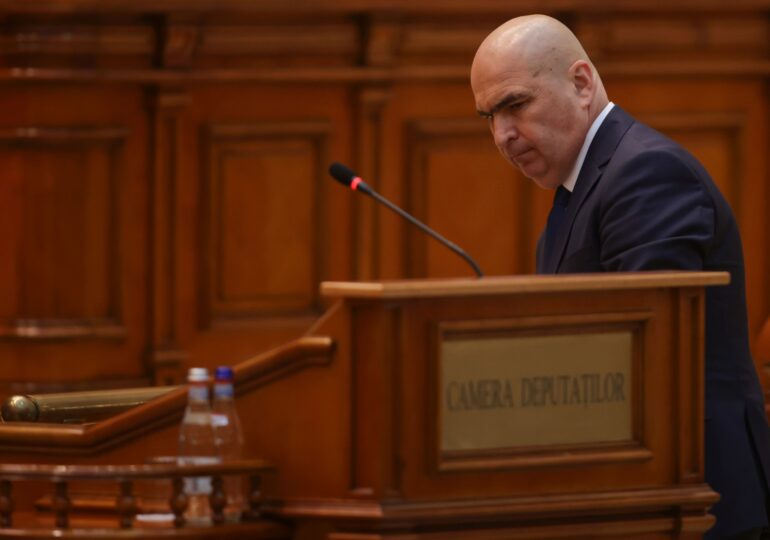 Bolojan: Dacă România va continua să se împrumute pentru salarii și pensii, riscăm ca în viitor să nu le mai putem plăti deloc