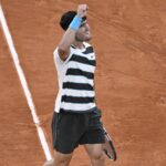 Carlos Alcaraz câștigă o finală de poveste la Roland Garros, cu Jannick Sinner, cea mai lungă din istoria French Open