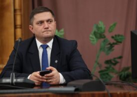 Vicepreședintele USR Cluj a sesizat autoritățile după ce a găsit un ”pachet suspect” sub mașina sa