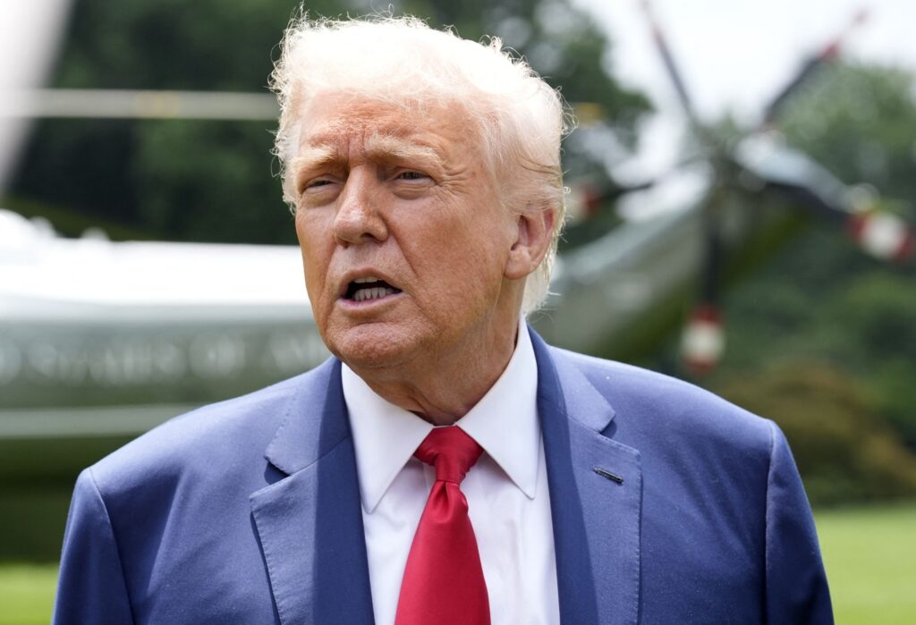 Trump a trimis armata în California ca să-și salveze mandatul, dar a iscat un conflict care se întoarce împotriva lui