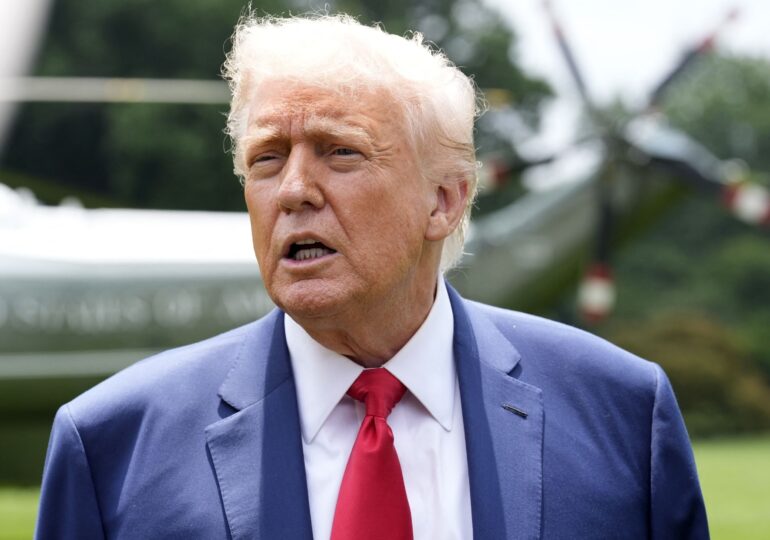 Trump a trimis armata în California ca să-și salveze mandatul, dar a iscat un conflict care se întoarce împotriva lui