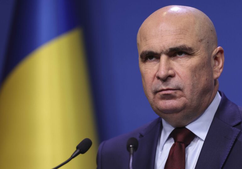 Chiria „umflată” de la EximBank: Bolojan trimite sesizare la Parchet și cere demiterea directorului