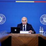 Bolojan are doi consilieri onorifici. A răspuns și criticilor: Numirile mă vor califica sau descalifica, să lăsăm timpul să probeze
