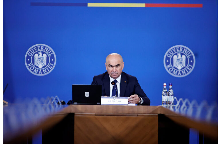 Bolojan are doi consilieri onorifici. A răspuns și criticilor: Numirile mă vor califica sau descalifica, să lăsăm timpul să probeze