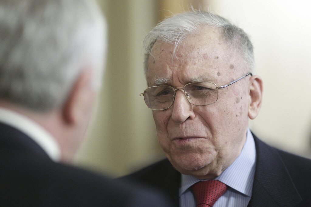 Reacții la moartea lui Ion Iliescu – contrast puternic între mesajele de la PSD, USR și PNL. Ce spune Nicușor Dan