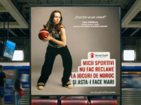 Când vedetele promovează jocuri de noroc, adolescenții plătesc prețul