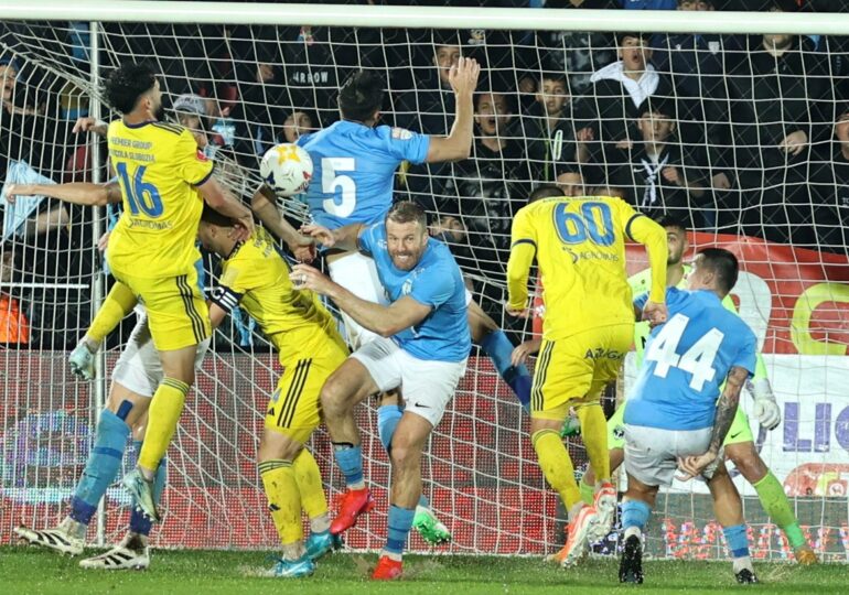 Unirea Slobozia câștigă la loviturile de departajare și rămâne în Superliga