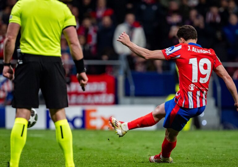 Regulă nouă în fotbal: Ce se va întâmpla la penalty-uri