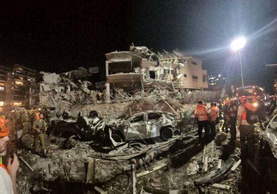 Puterea aeriană a Israelului și buncărele nucleare ale Iranului ar putea duce la un conflict prelungit