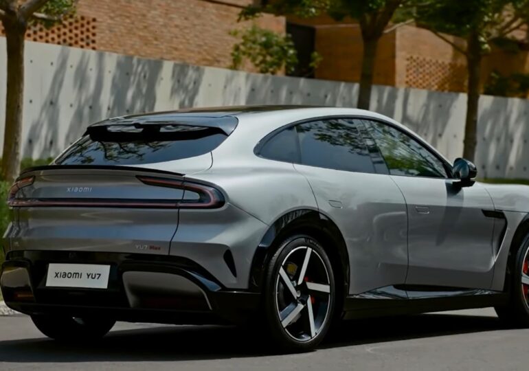 „E o nebunie!” Xiaomi a vândut aproape 300.000 de SUV-uri electrice într-o oră (Video)