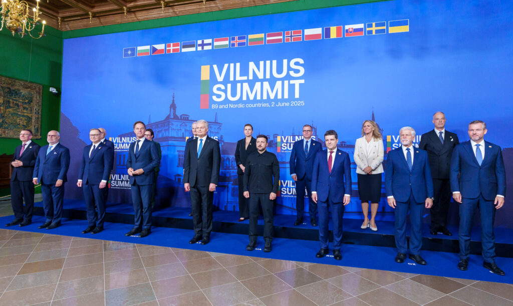 Nicușor Dan, la Vilnius: Amenințarea Rusiei nu e doar militară. Avem nevoie de un NATO mai puternic. Următorul Summit B9 va fi organizat la București