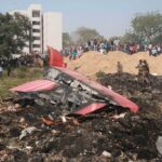 Tragedia aviatică din India: A fost găsită una dintre cutiile negre. Ancheta urmărește 3 piste