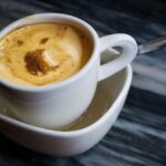 Cu ce medicamente și în ce fel interferează cafeaua. Mare grijă!