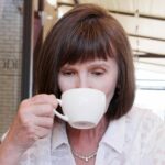 Ce face cafeaua la vârsta a doua și a treia. Veștile sunt numai bune, mai cu seamă pentru femei!
