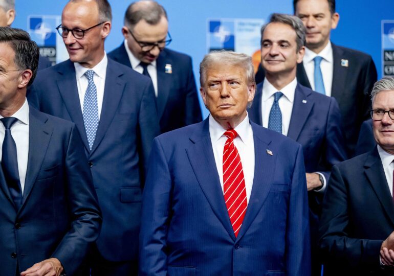 Trump revendică un „succes monumental” la NATO și promite că va discuta cu Putin
