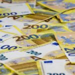 Mafia italiană, conectată la o fraudă de 100 de milioane de euro din România. Parchetul lui Kovesi trimite suspecții în judecată