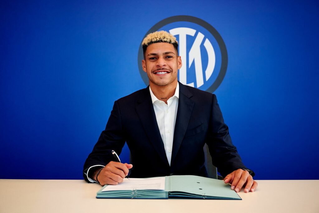 Inter l-a transferat pe brazilianul Luis Henrique