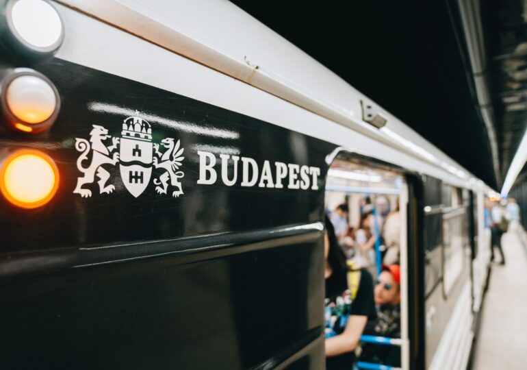 Primăria din Budapesta a oprit transportul public, în semn de protest față de o taxă impusă de Orban