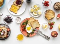 Inflația rămâne aproape de 10% – scumpiri mari la cafea, fructe, ouă. Dar campion e tot curentul electric