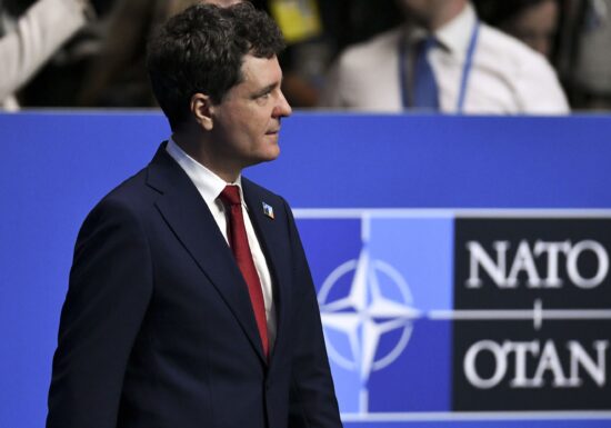 NATO extinde spre Est rețeaua strategică de conducte pentru combustibil. România va primi 2,15 miliarde de euro din cea mai mare investiție logistică din istoria NATO