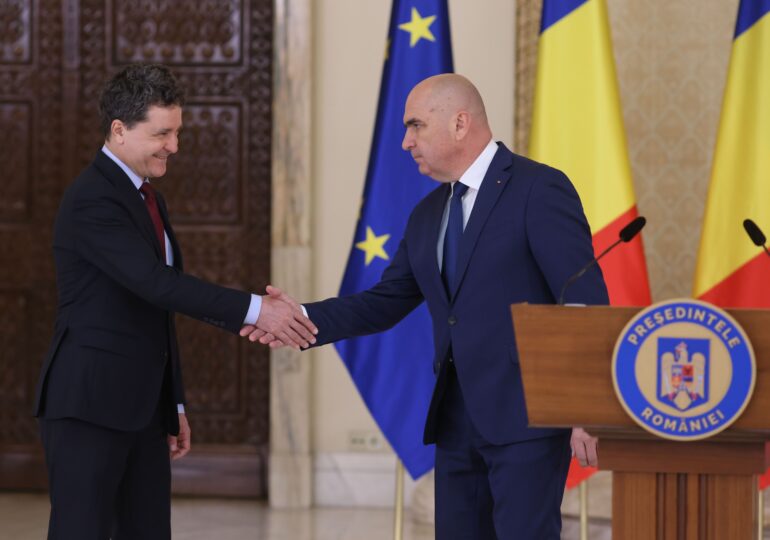 Nicușor Dan a dat în scris că nu crește TVA. Bolojan explică de ce nu s-a putut