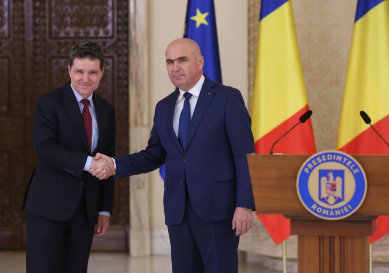 Reacții la desemnarea lui Bolojan în funcția de premier. USR: Semnal clar că România poate fi guvernată cu seriozitate și cu bun-simț