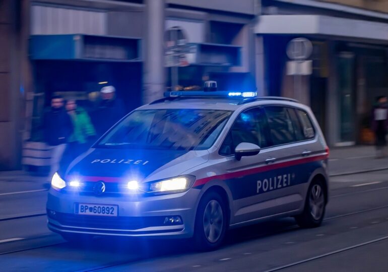 Atac armat la o școală din Austria: Cel puțin 5 morți