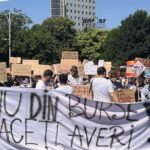 Studenții anunță protest masiv duminică, la București: Cu bursele nu e de joacă!