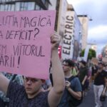 Sindicatele amenință într-un glas cu grevă generală și fac apel la mediul privat: Nu noi am creat criza, nu noi plătim pentru ea!