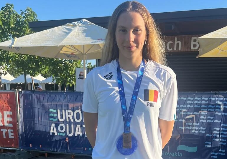 Daria Silișteanu, medaliată cu bronz la Campionatele Europene de înot pentru juniori de la Samorin