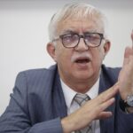 Augustin Zegrean îl provoacă pe Bolojan să explice ce înseamnă aplicarea „doar pe viitor” a reformei pensiilor magistraților