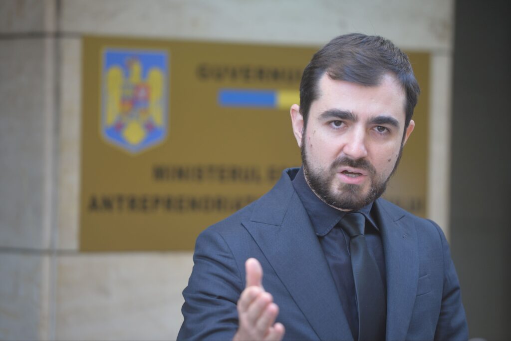 Claudiu Năsui explică cine câștigă și cine pierde prin eșalonarea pensiei din Pilonul II