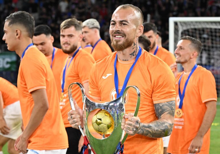 FCSB nu scapă de probleme: Incertitudine în privința accidentării lui Denis Alibec