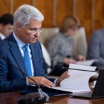 Dragoș Pîslaru, despre cei 60 miliarde de euro alocați României în noul buget: „o sumă bună, dar cu condiții stricte”